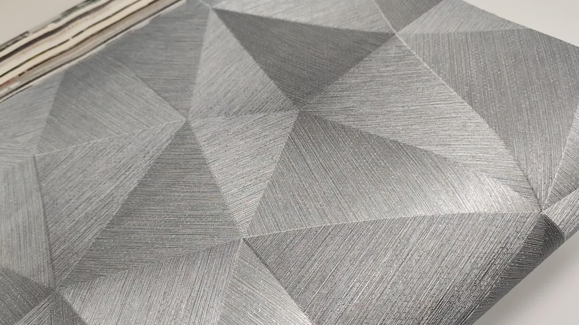 Ezüst modern dekor tapéta 3D hatású geometriai mintával