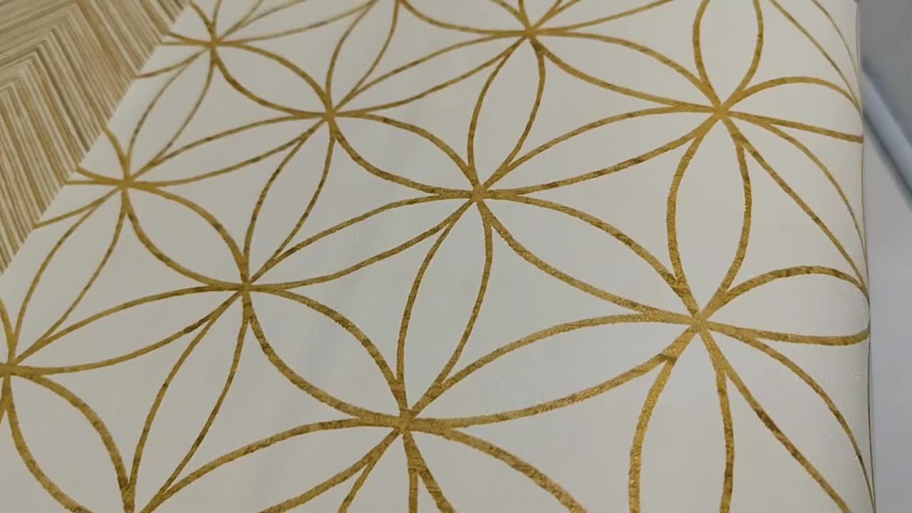 Fehér arany geometrikus mintás vlies dekor tapéta