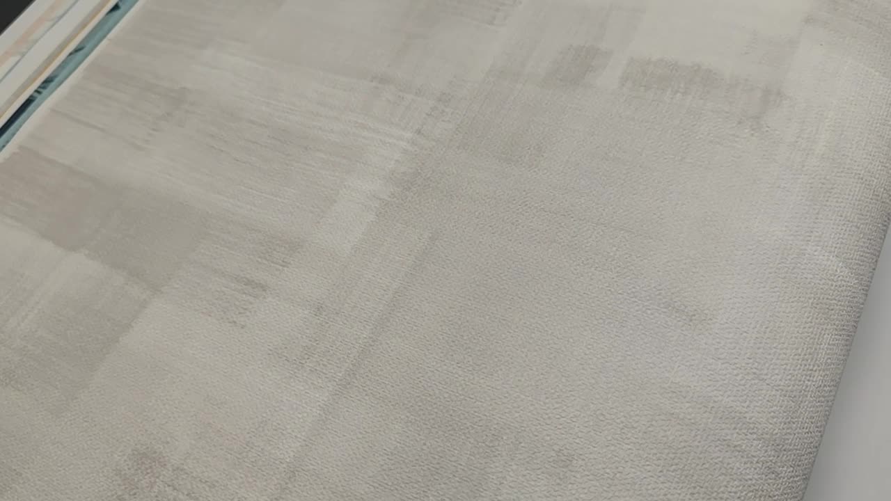 Szürke bézs design tapéta ecsetvonás hatással