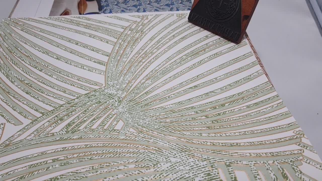 Olivazold levélmintás casadeco design tapéta nagyléptékű levél mintával