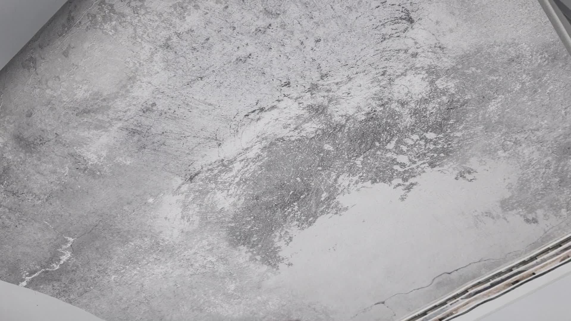 Szürke antik betonfal mintás vlies dekor tapéta