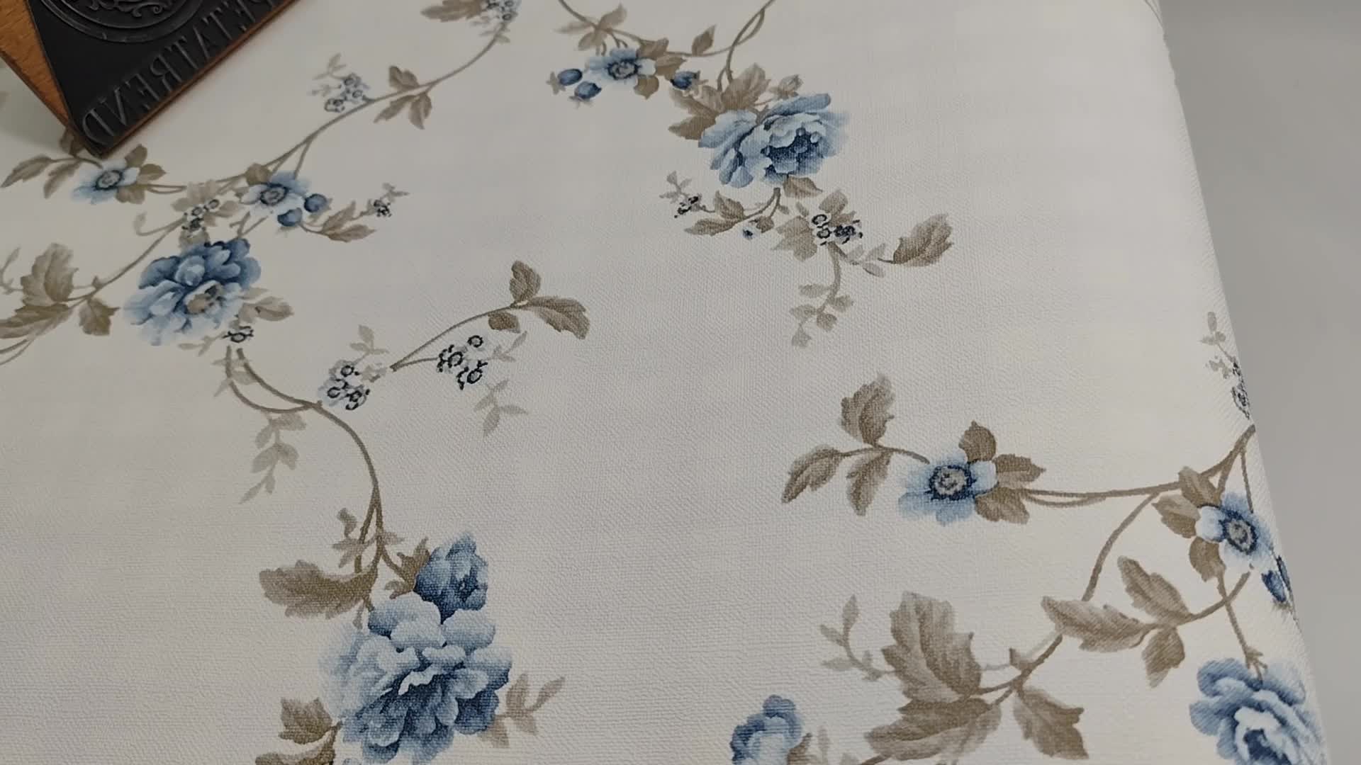 Kék inda virág mintás design tapéta provance stílusban