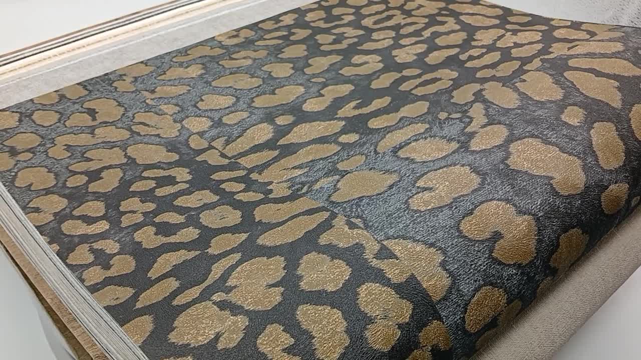 Leopárd bőr mintás vinyl design tapéta sötét antracit színben