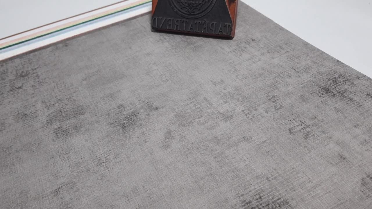 Szürkés barna koptatott hatású gyöngyház fényű design tapéta mosható