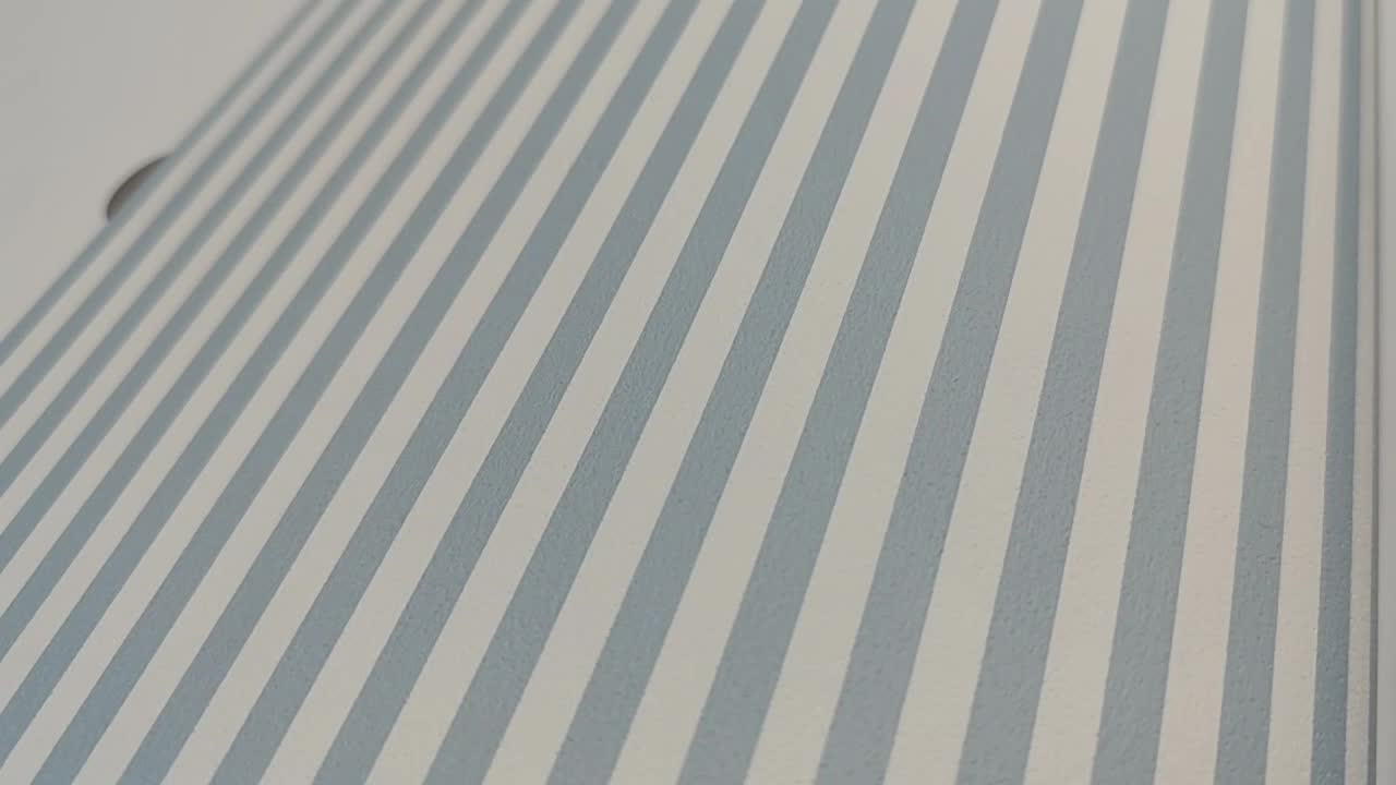 Kék csíkos gyerek design tapéta