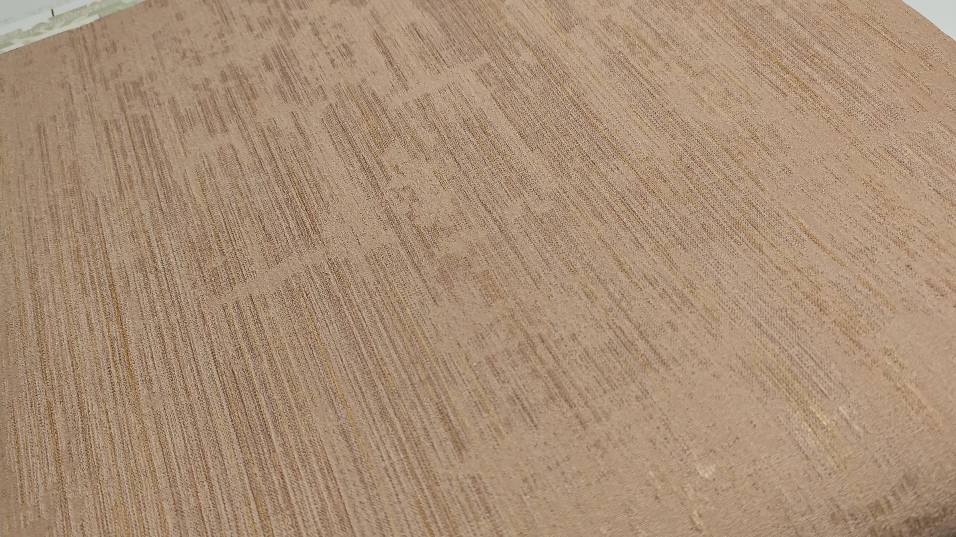 Koptatott mályva barna struktúrált olasz design tapéta