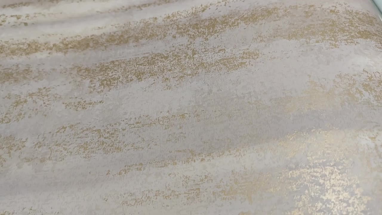 Glamour design tapéta enyhe rózsaszín metálos koptatott mintával