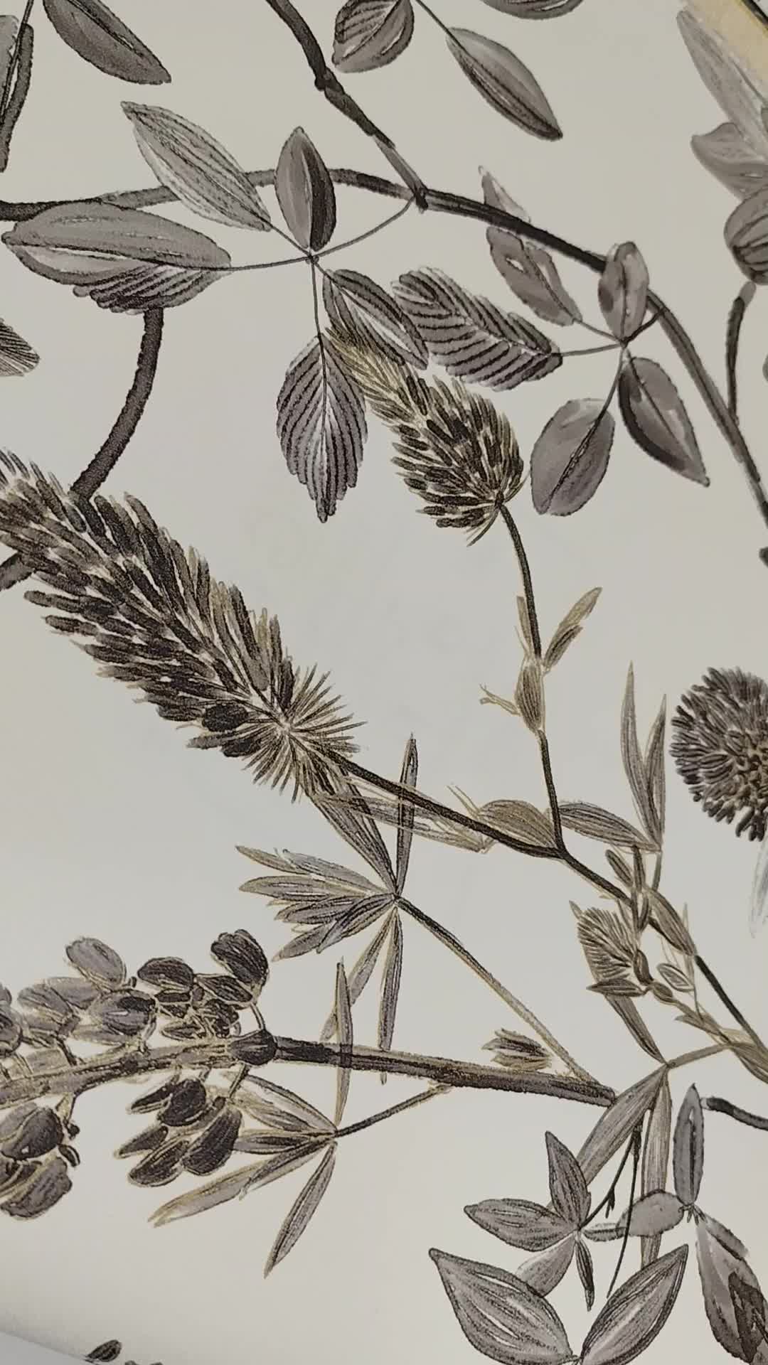 Virágmintás vlies tapéta szürke fehér enyhe arany színekkel