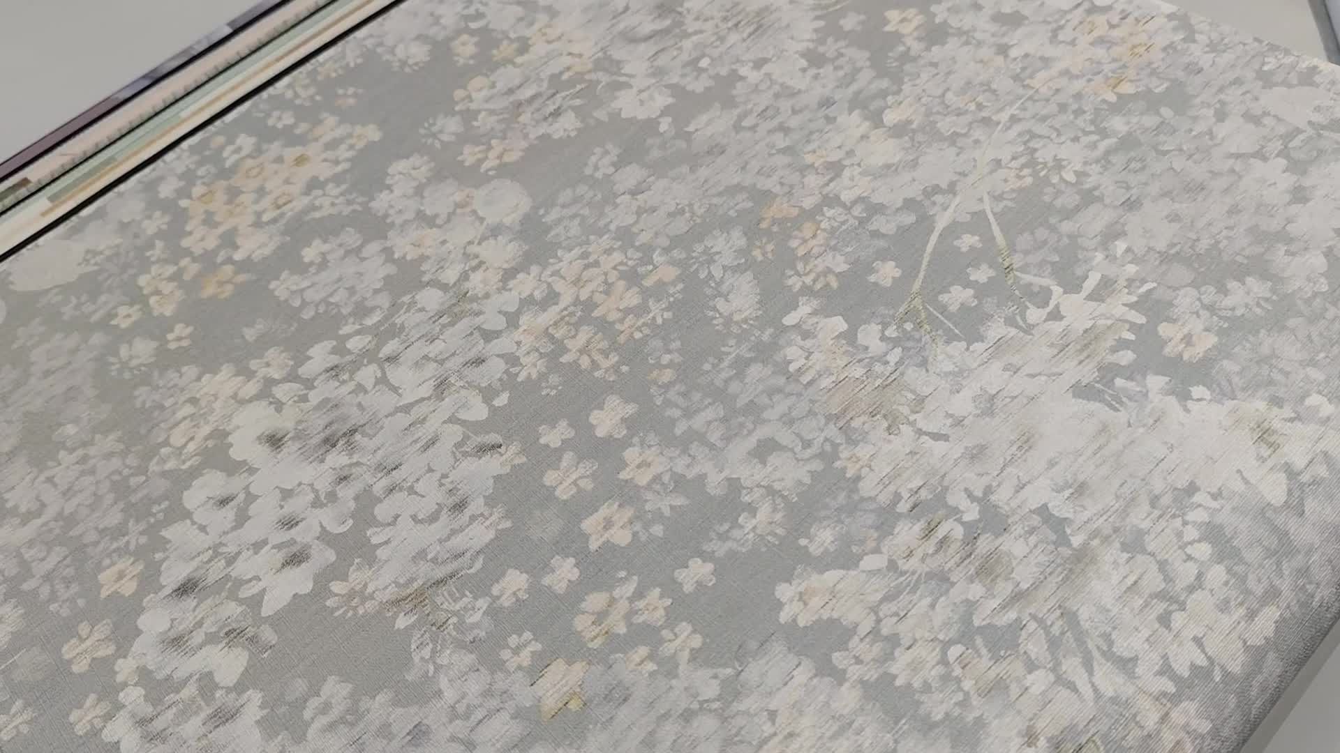 Szürkéskék akvarell virágmintás vinyl tapéta