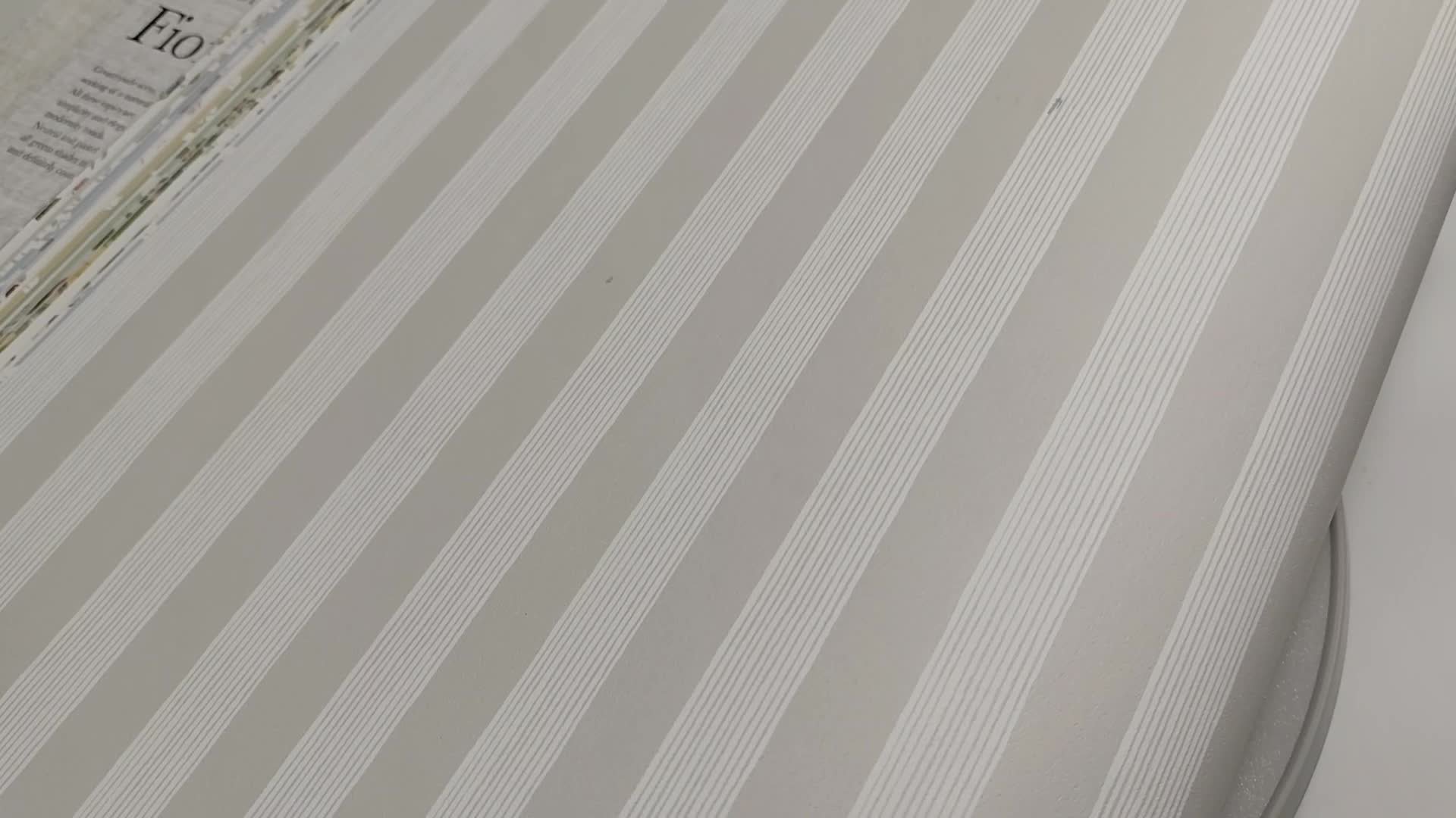 Retro szürke csíkos mintás design tapéta