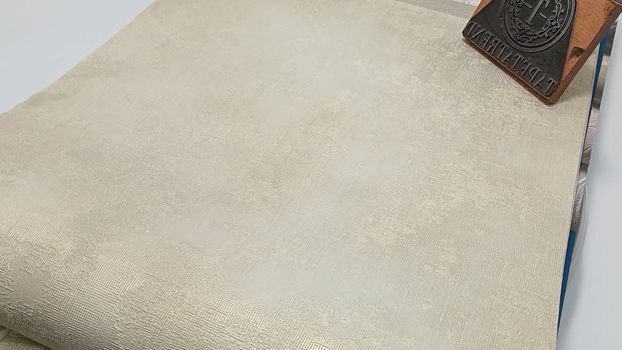 Olasz textilhatású koptatott halvány zöld design tapéta