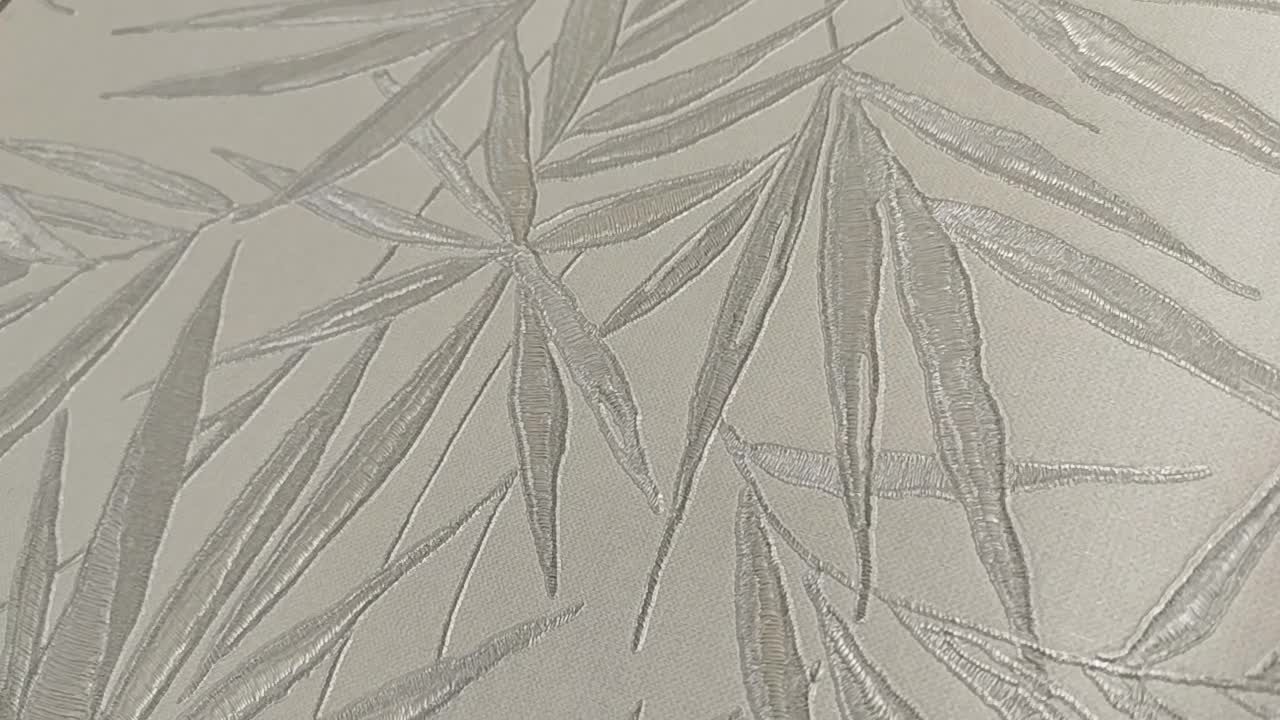 Olasz design tapéta ezüst szürke elegáns levél mintával