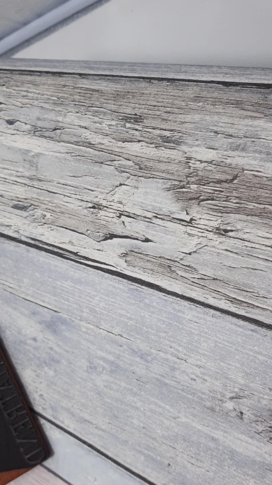 Halványkék deszka mintás vlies dekor tapéta