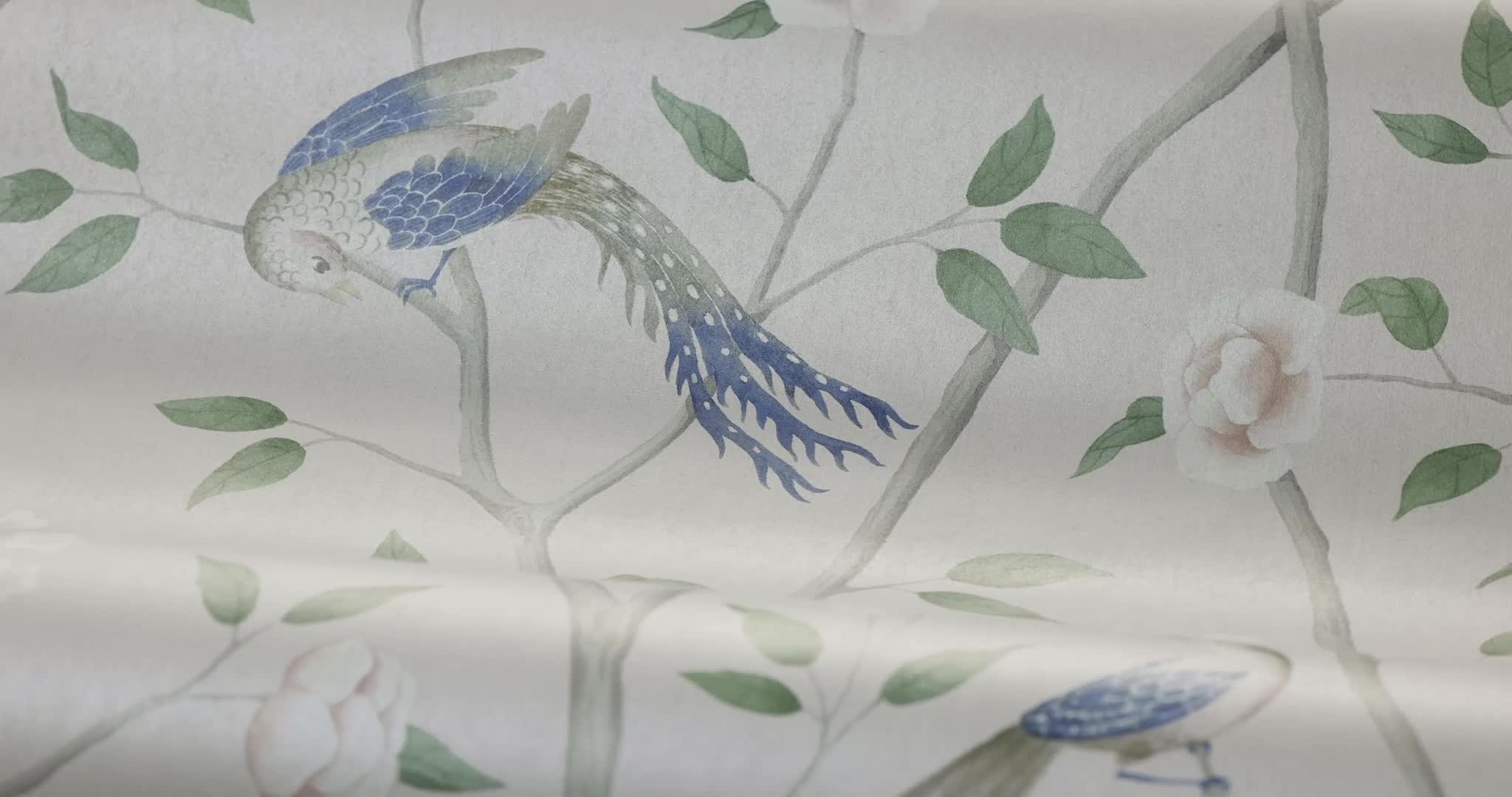 Krém alapon skandi stílusú fa, virág és madár mintás design tapéta