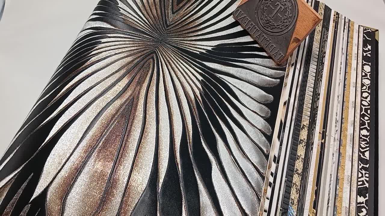 Roberto Cavalli tapéta absztrakt elegáns fekete ezüst mintával