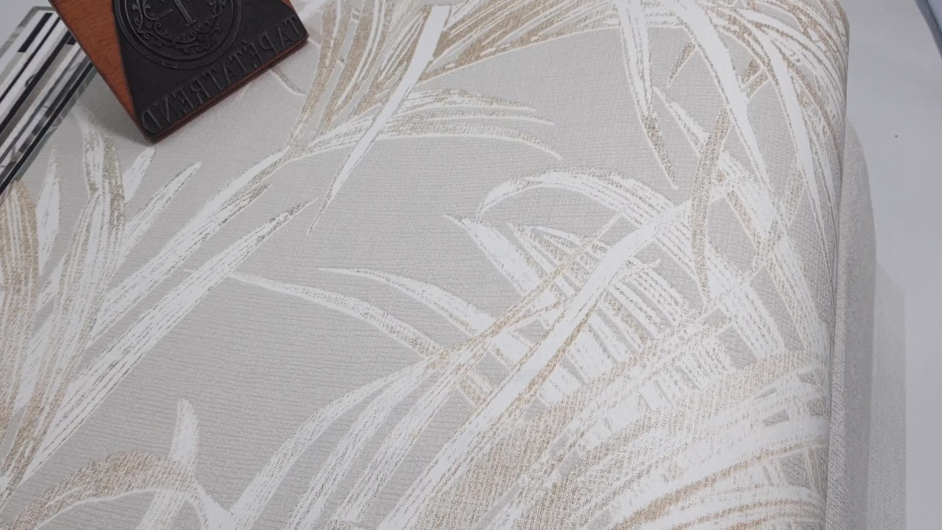 Design tapéta krém pálmaleveles mintával