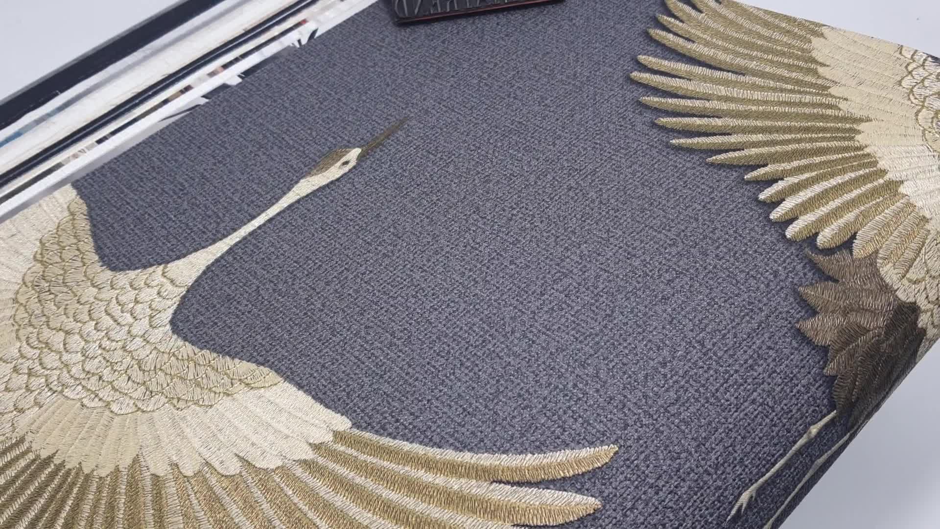 Vinyl tapéta szürke textiles alapon daru madár mintával