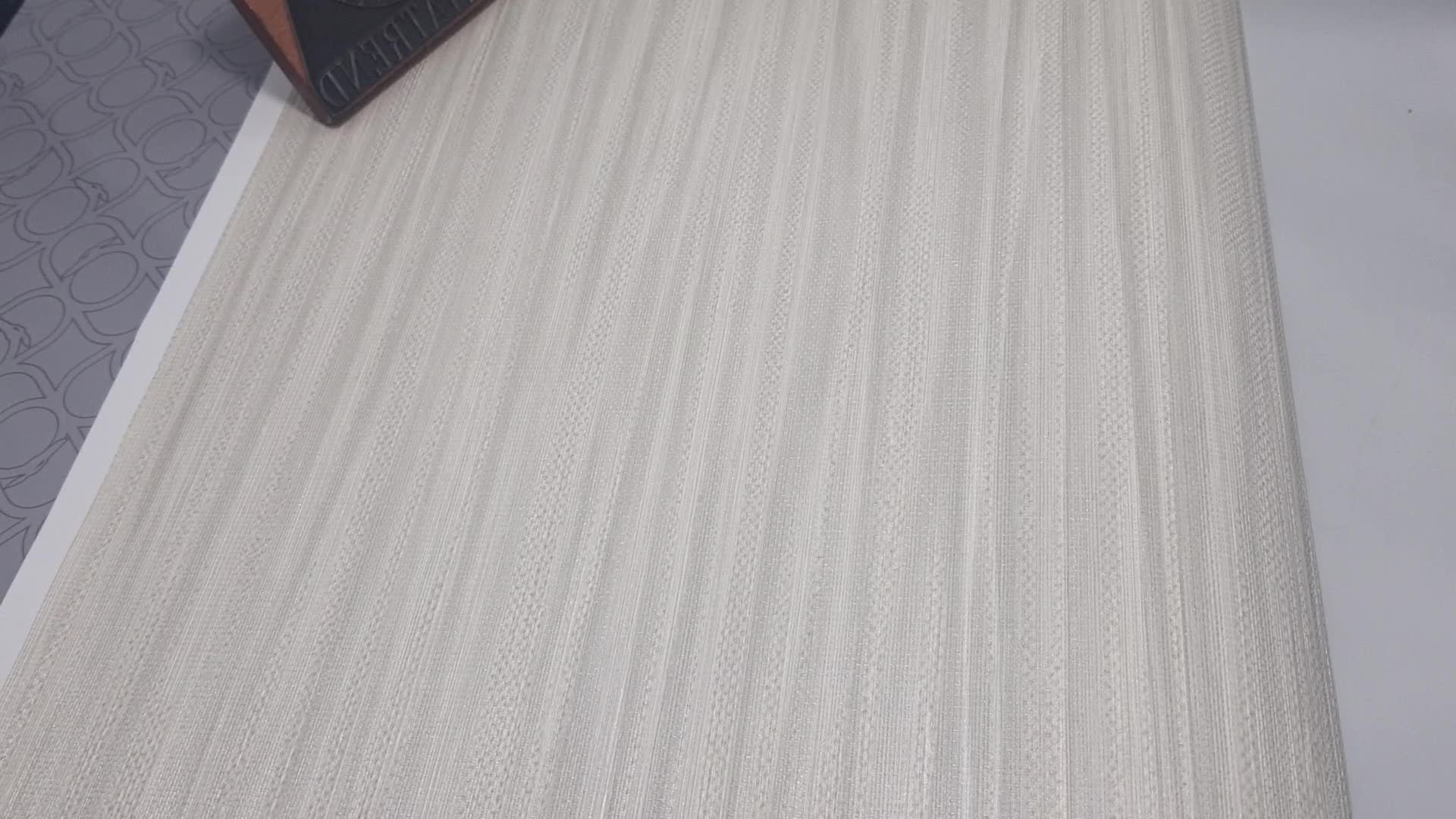 Bézs anygában mintás csíkos olasz luxus trussardi tapéta