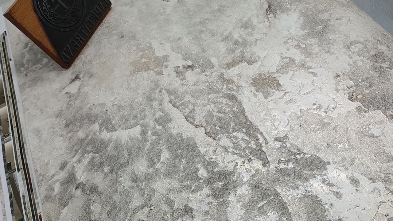 Olasz luxus design tapéta szürke bézs márvány mintávasl vinyl mosható 106cm széles