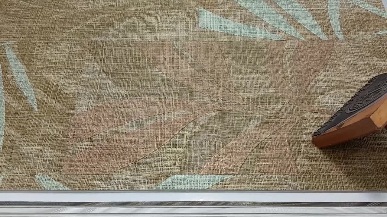 Olasz vinyl tapéta barna kék ebasztrakt levél mintával textil struktúrával