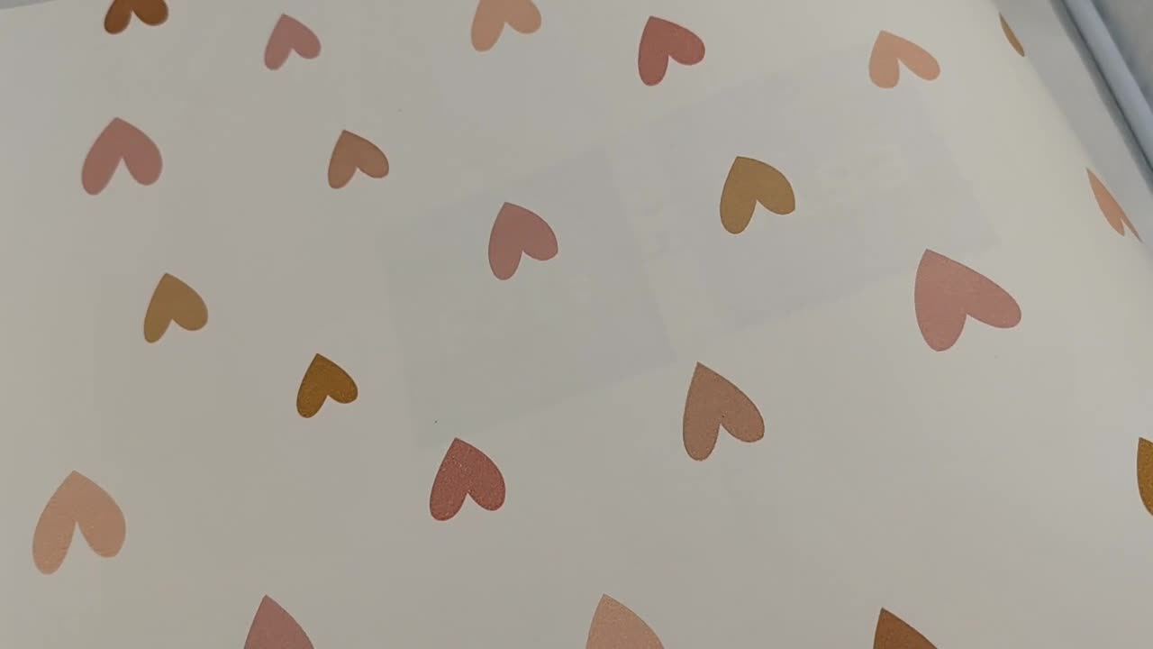 Szívecske mintás vlies gyerektapéta lányszobába