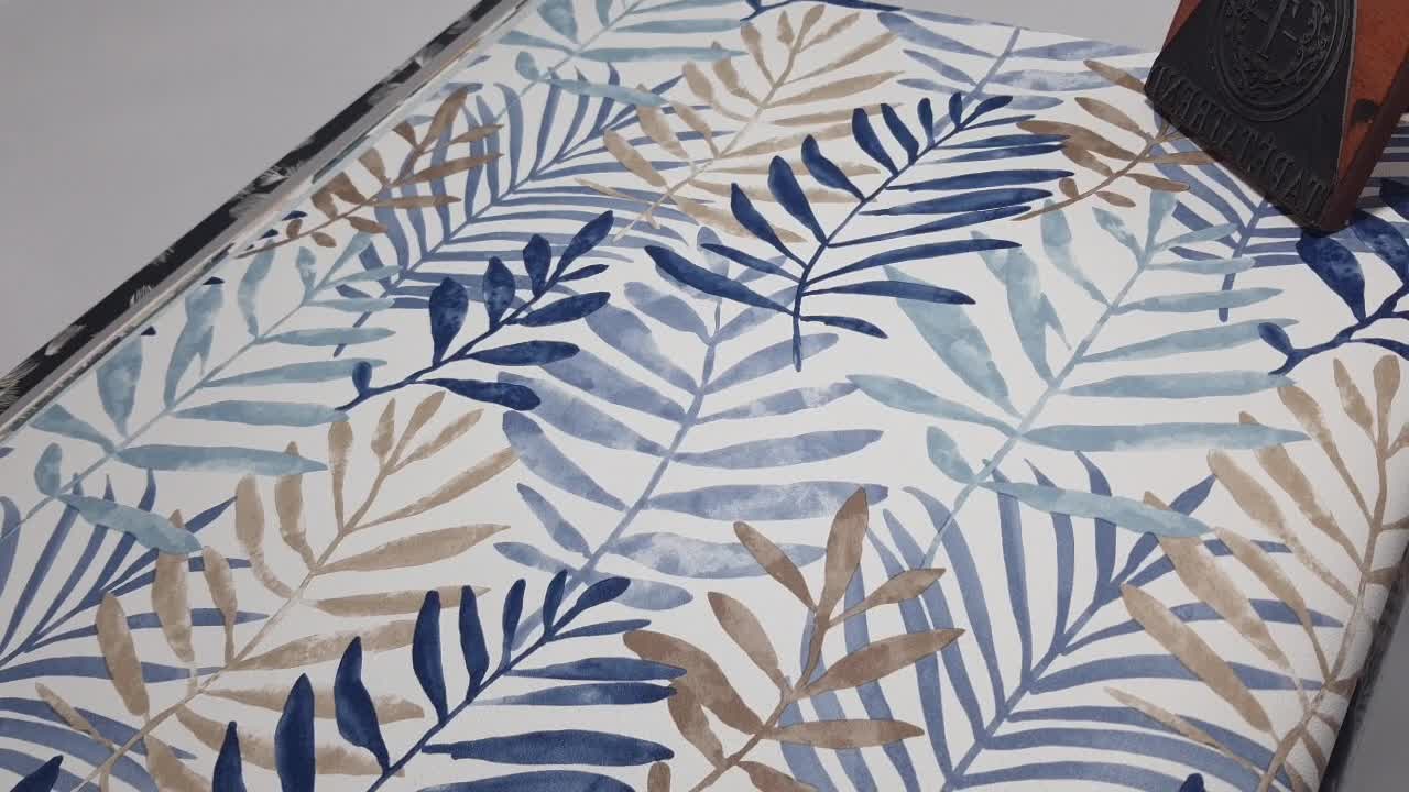 Kék levélmintás dekor tapéta skandináv stílusban