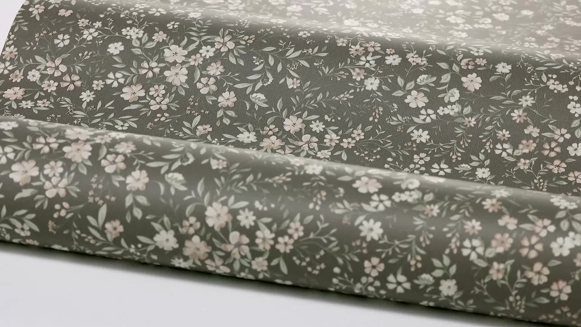 Apró virágmintás vlies dekor tapéta