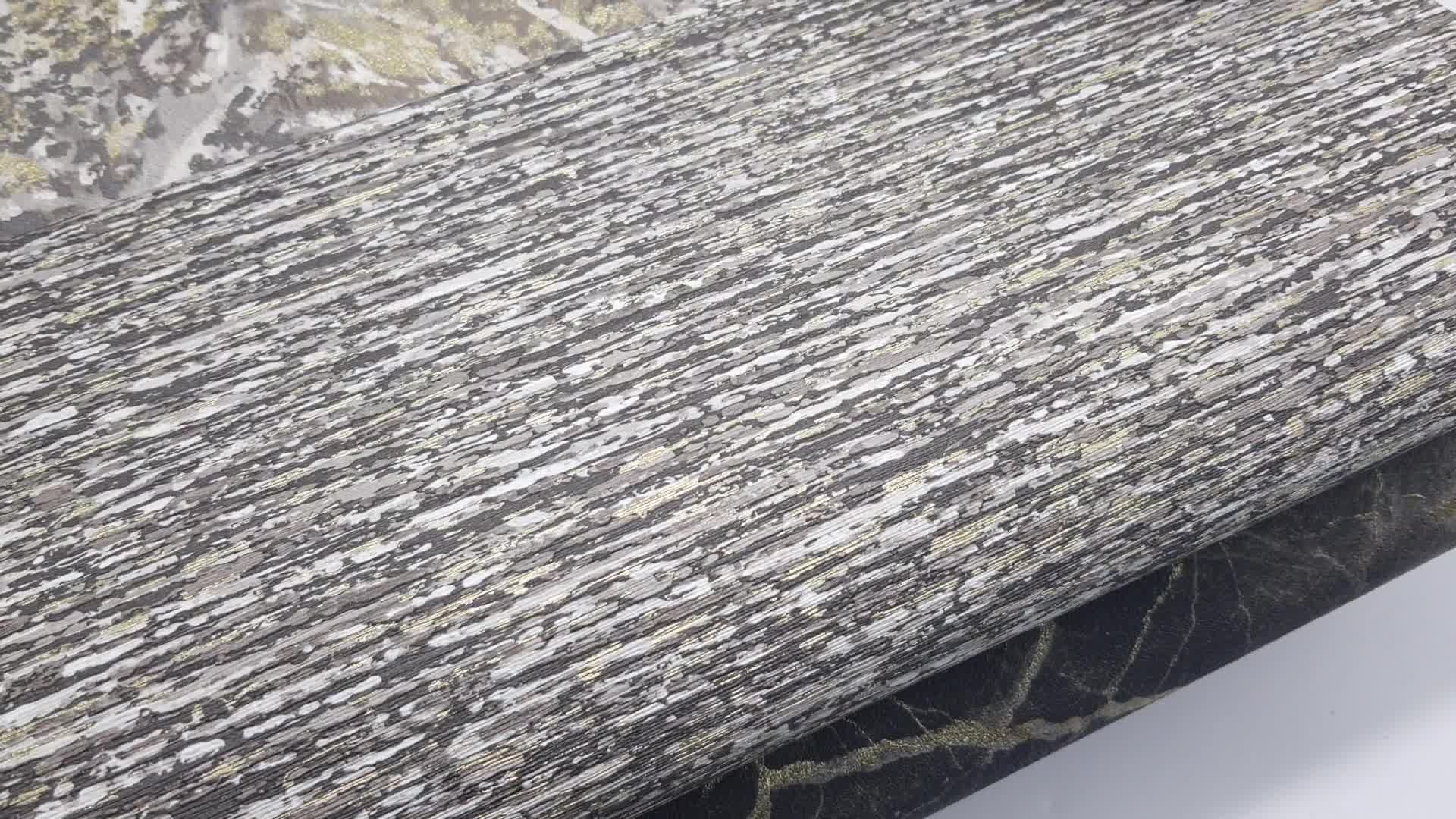 Fekete arany tapéta csíkozott mintával