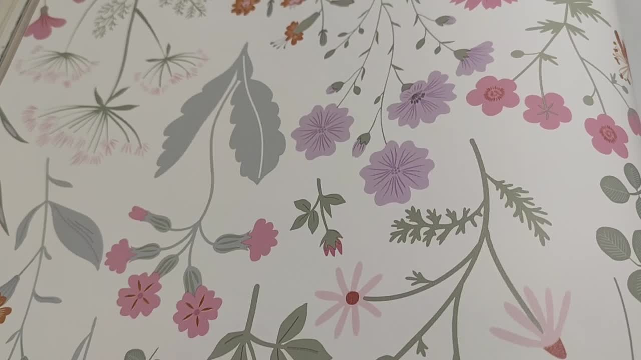 Dekor tapéta színes mezei virágos mintával