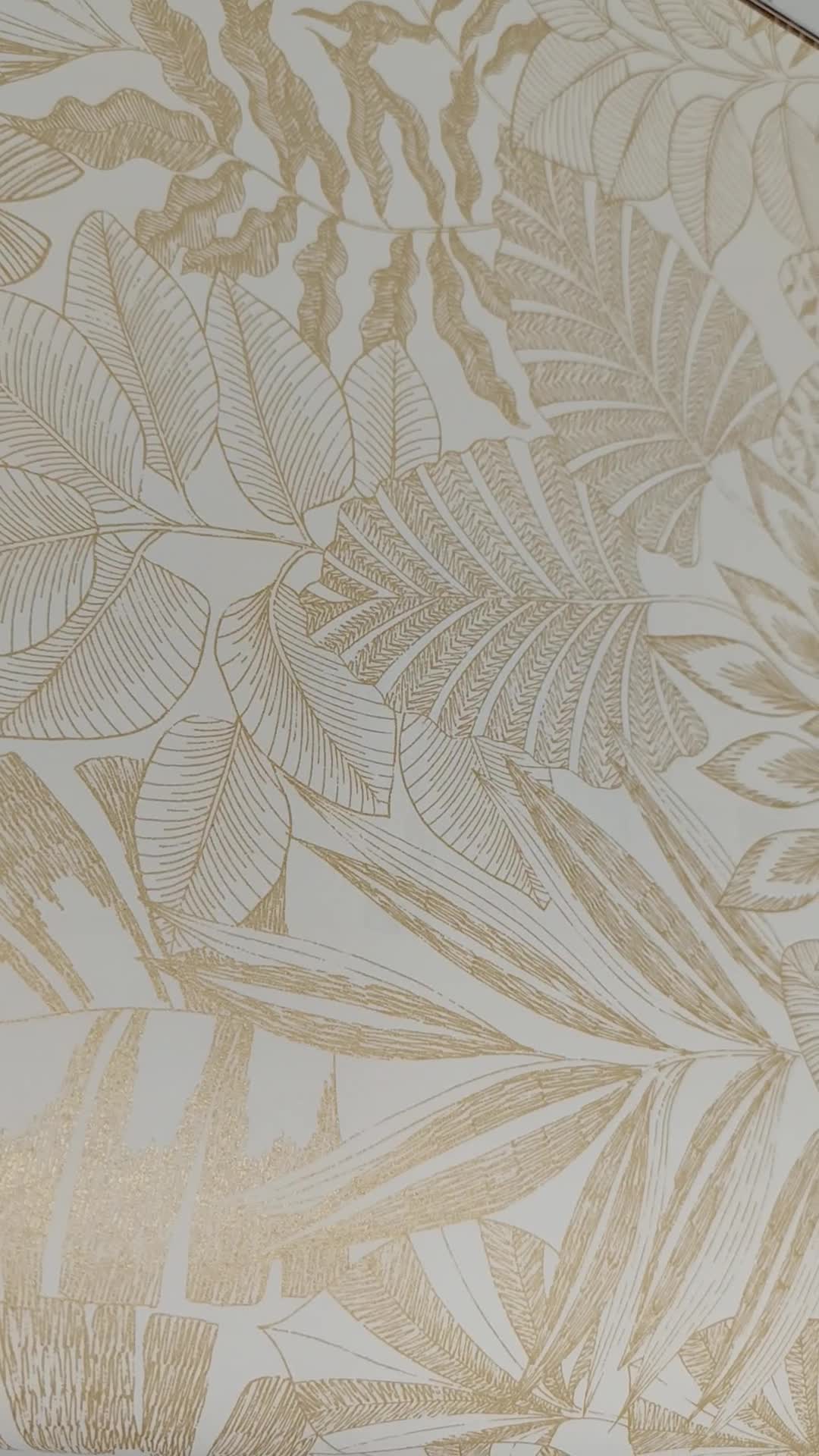 Koptatott fehér alapon elegáns arany levél mintás dekor tapéta