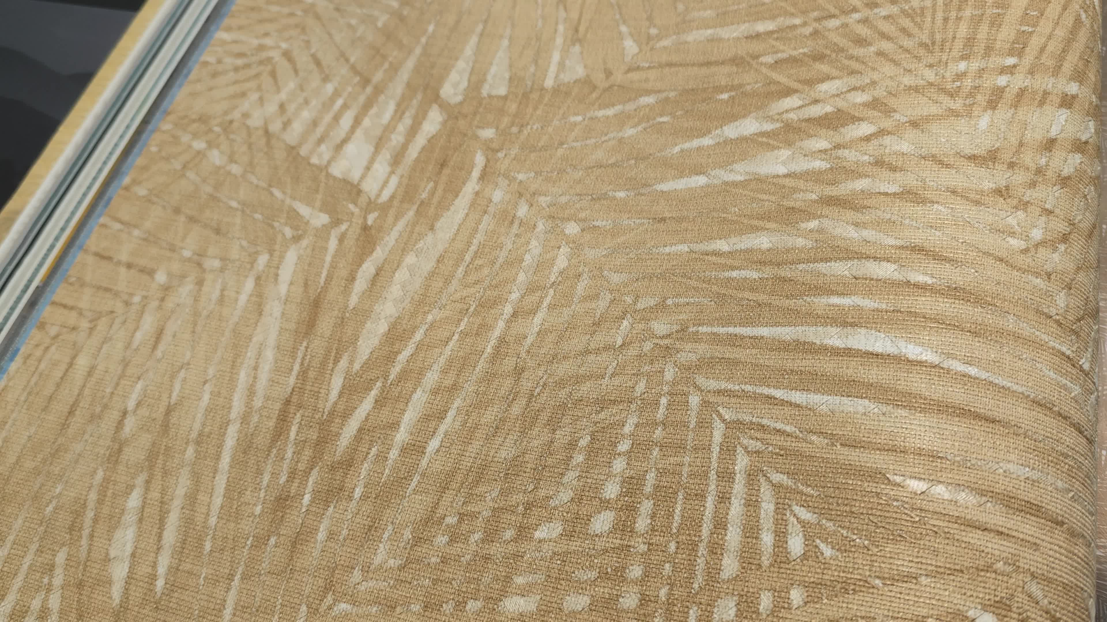 Olasz luxus tapéta pálmalevél mintával bronzbarna színben