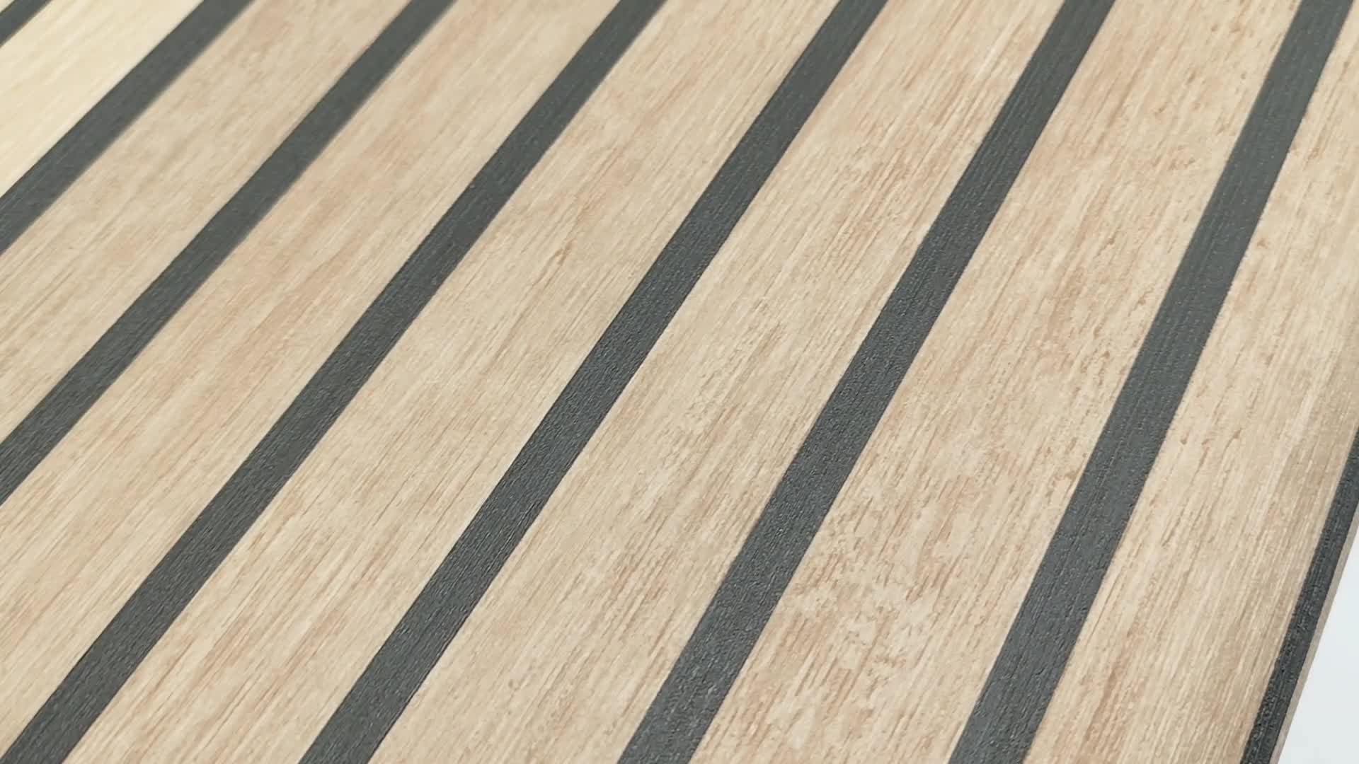 Barna dekorléc mintás vlies tapéta