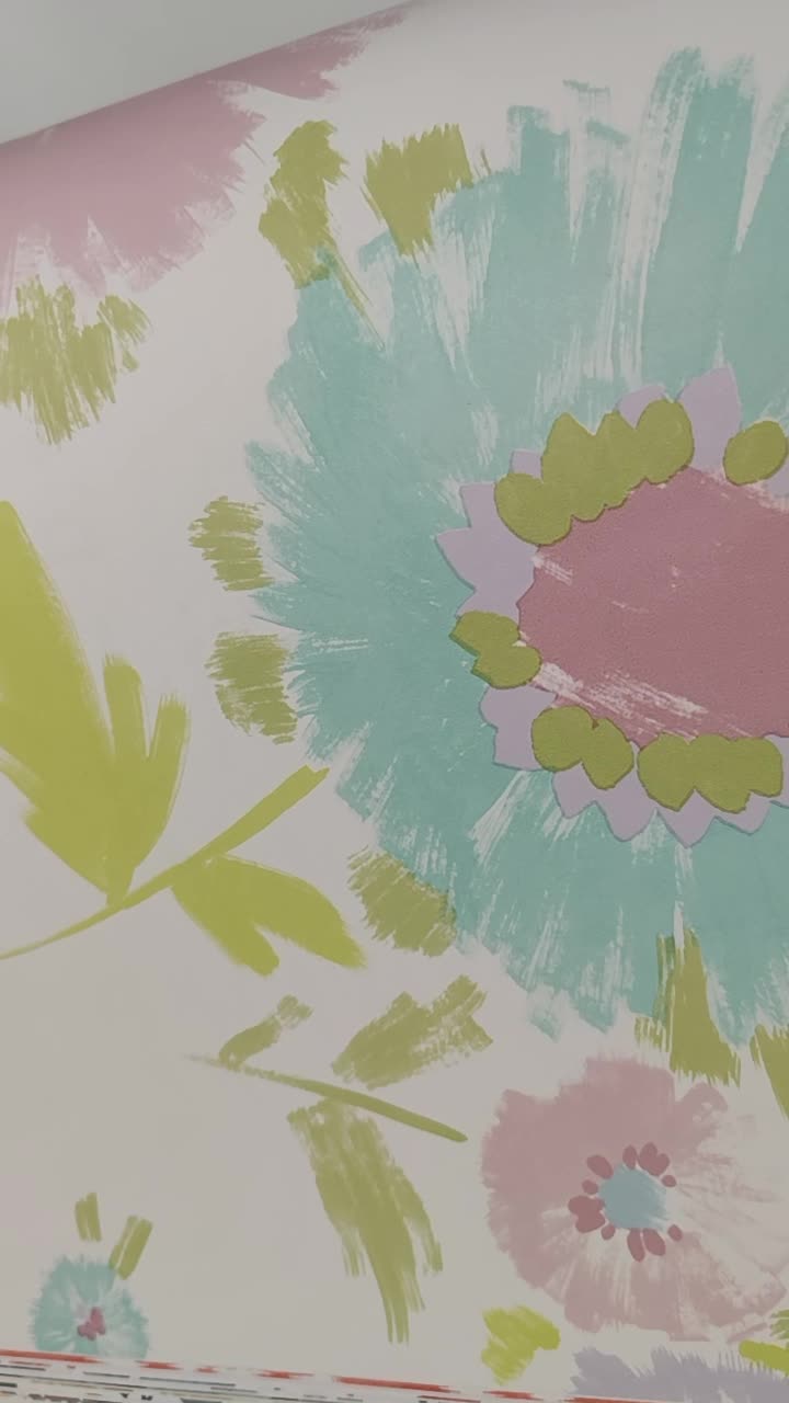 Dekor tapéta pasztelszínű vidám virág mintával