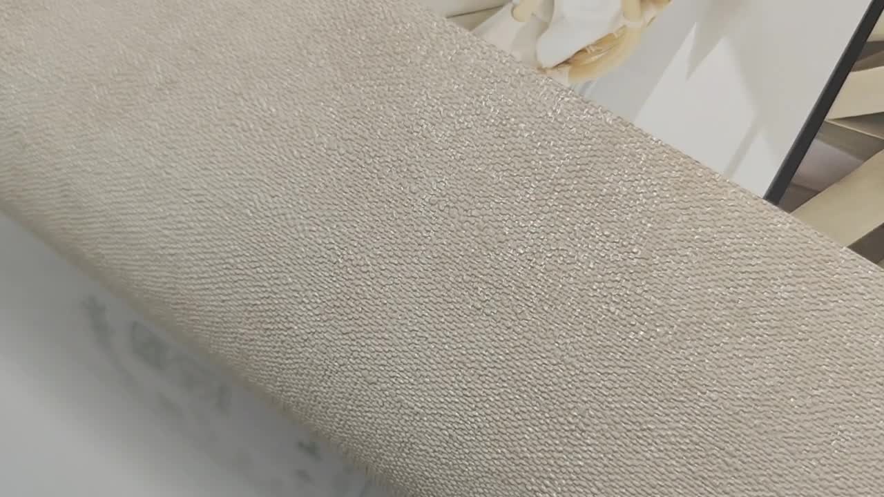 Egyszínű koptatot textil hatású dekor tapéta krém színben