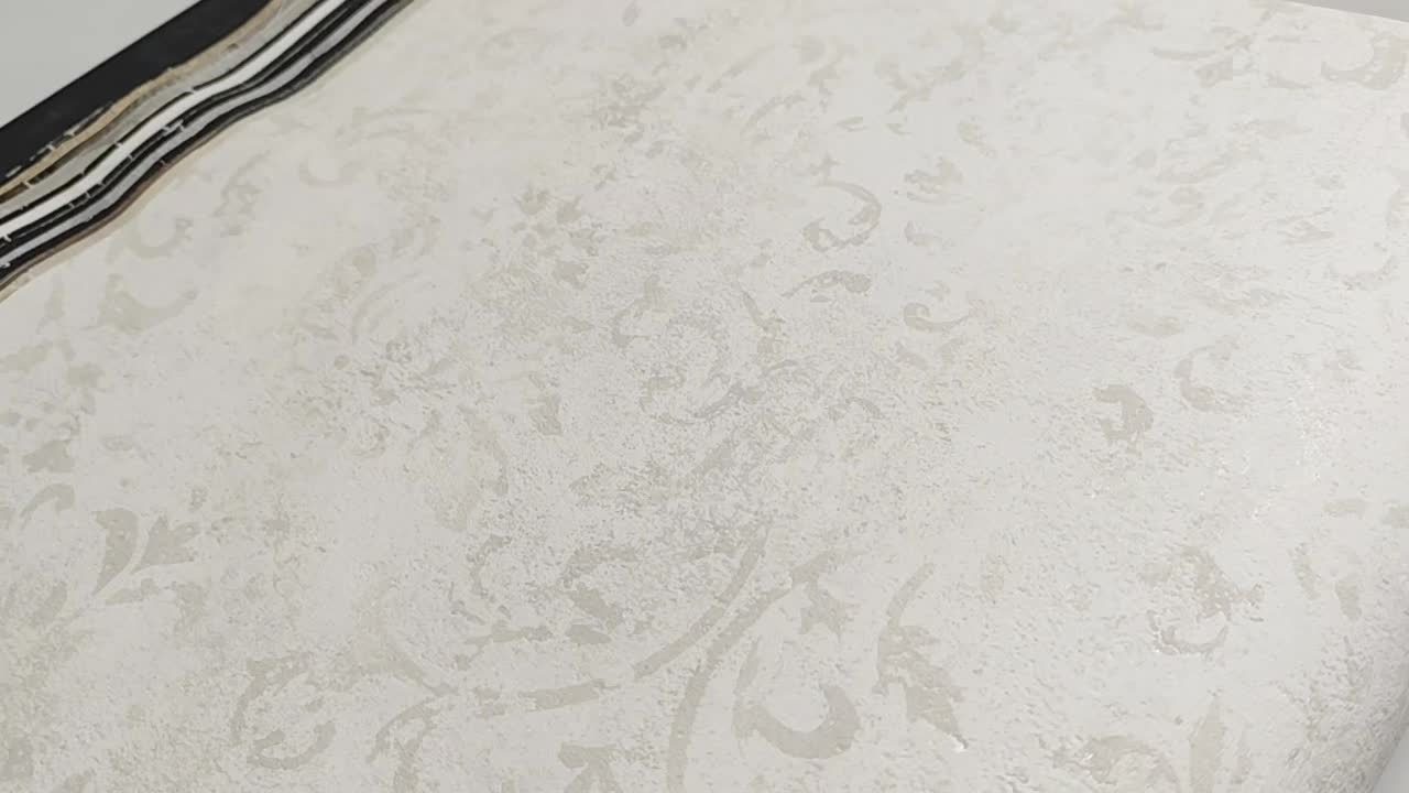 Vinyl tapéta törtfehér koptatott barokk damaszt mintával