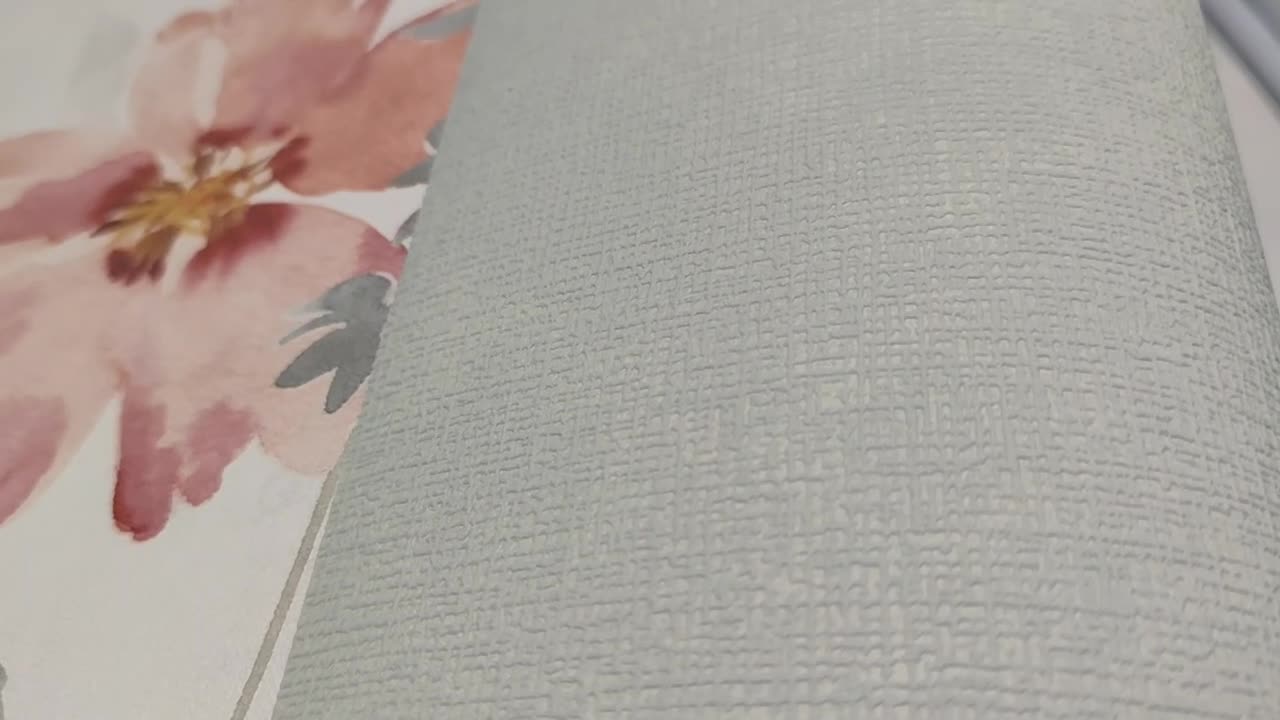 Struktúrált zöld dekor tapéta enyhén habos felülettel