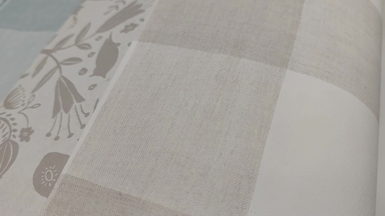 Gyerek tapéta kockás mintával beige színben