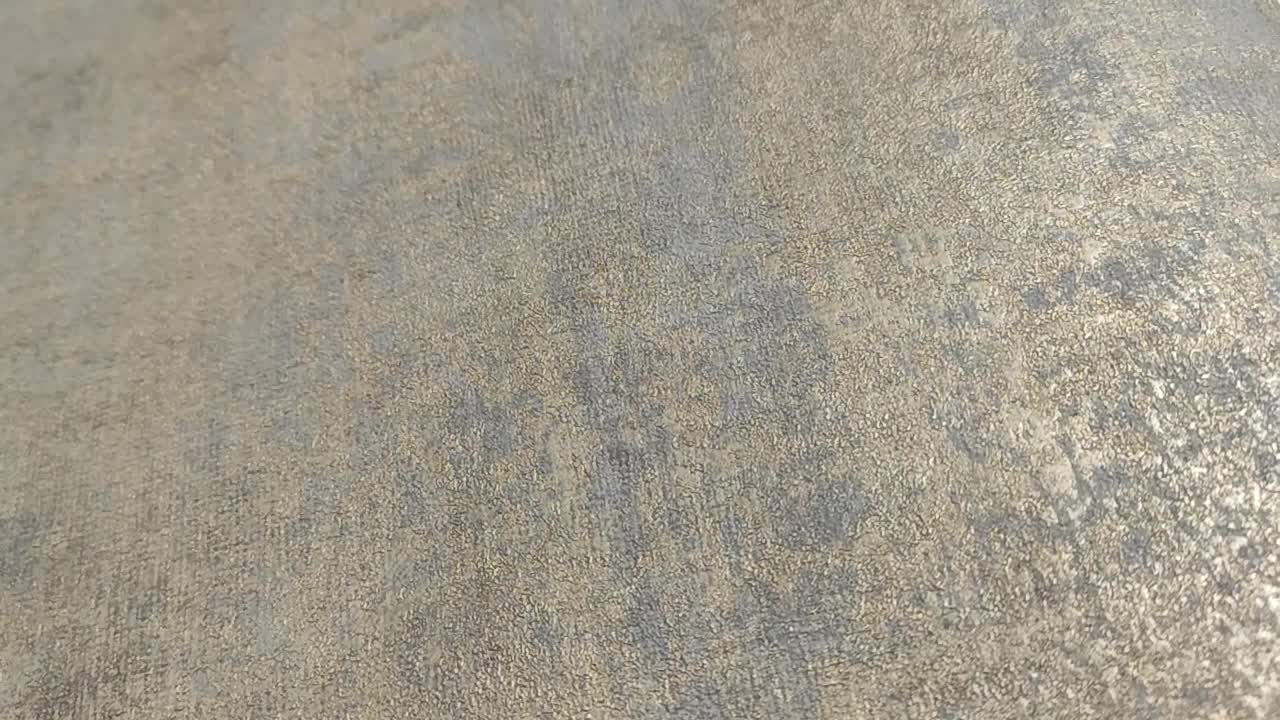 Koptatott vinyl tapéta szürke arany színben