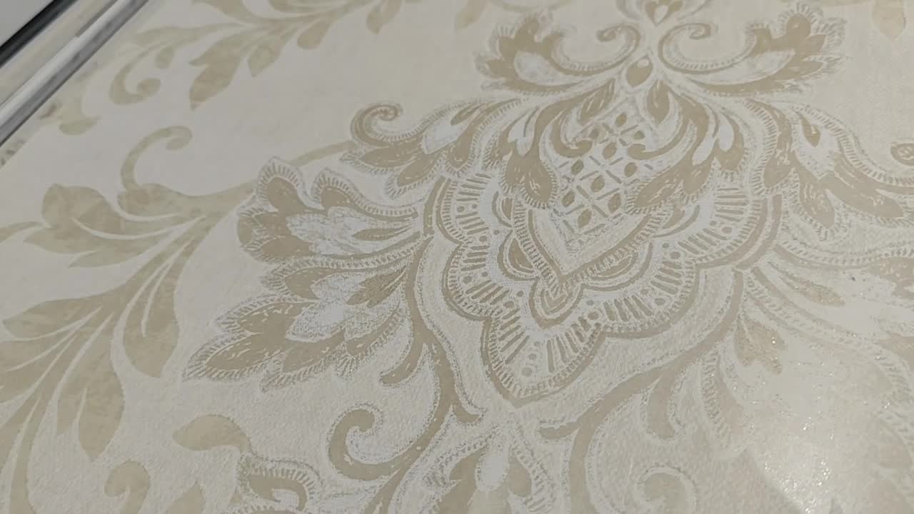 Bézs arany tapéta damaszt mintával