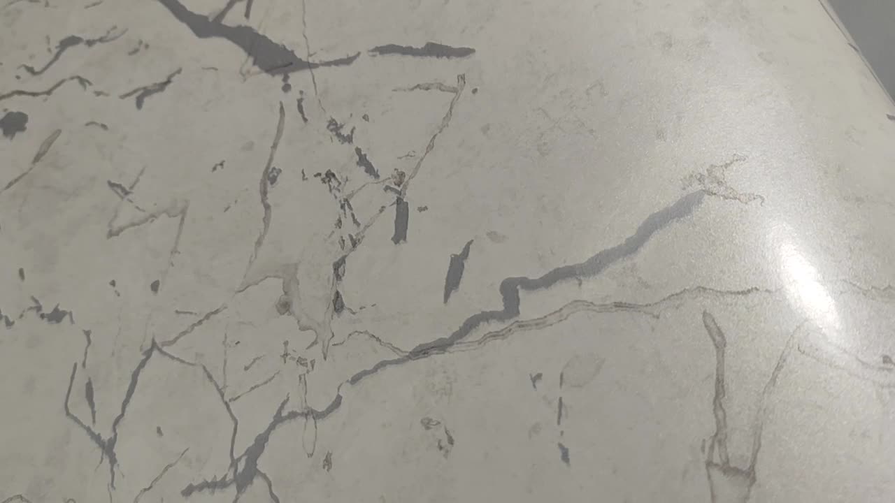 Fényes felületű szürke márvány mintás mosható dekor tapéta