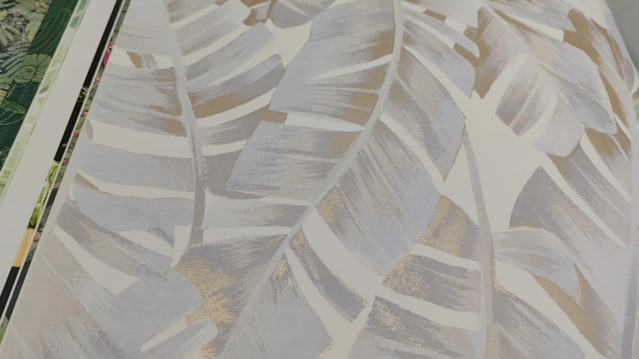 Szürke banánlevél mintás vlies design tapéta