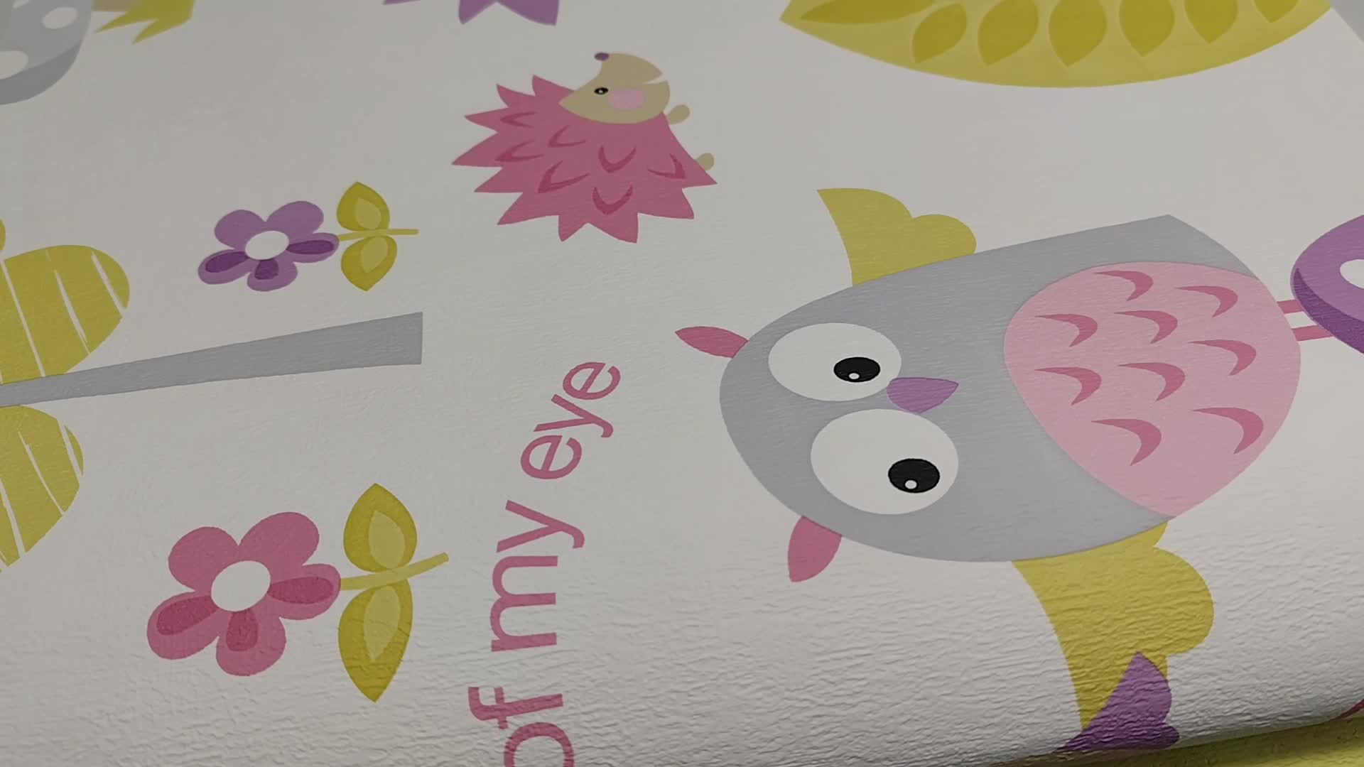 Gyerek tapéta rajzolt bagoly, nyuszi, süni mintával