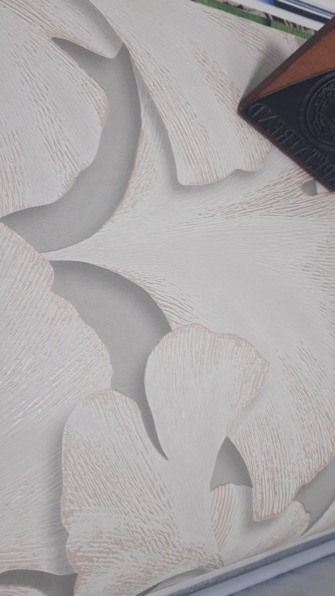 Taupe ginkgo mintás vlies design tapéta