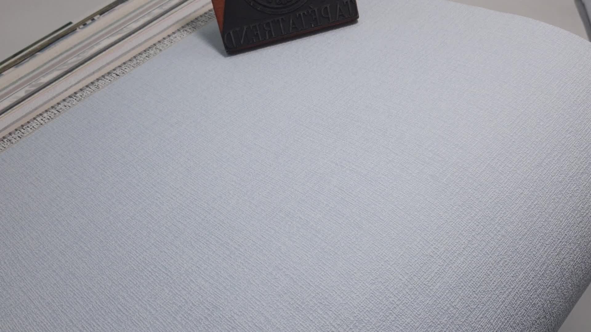 Halványkék vlies tapéta