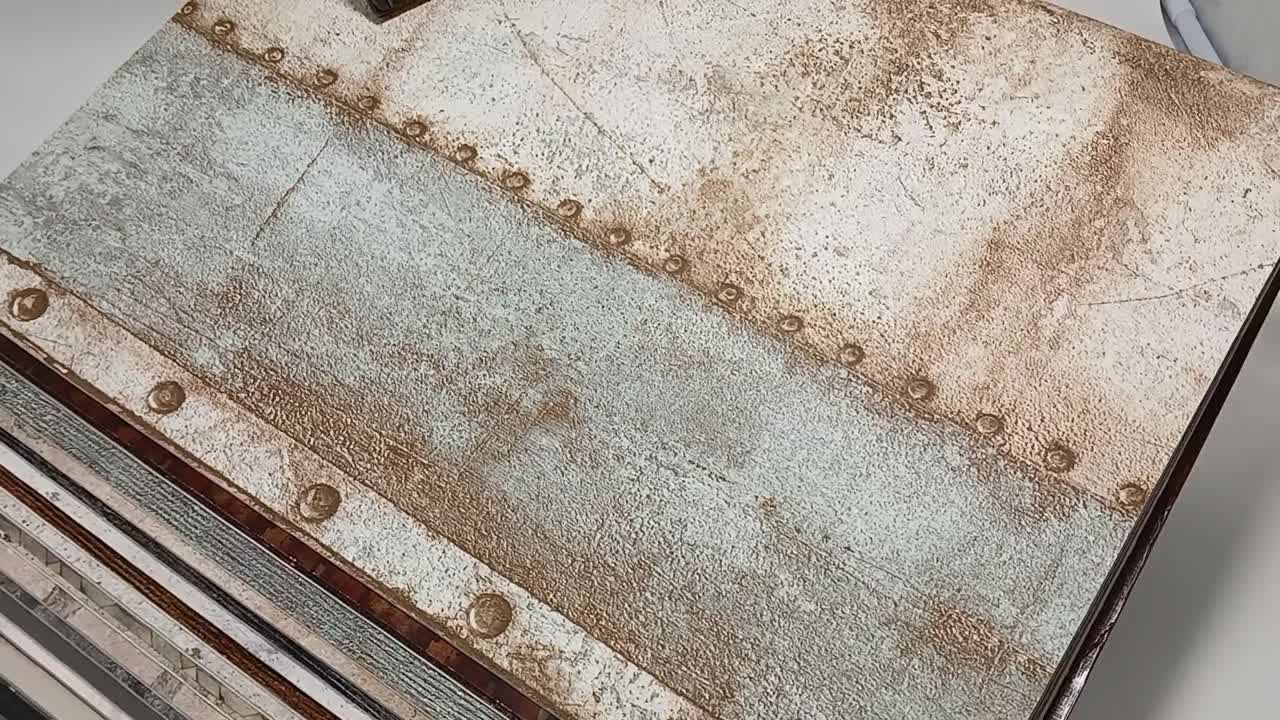 Kékes acél lemez mintás industrial dekor tapéta mosható felülettel