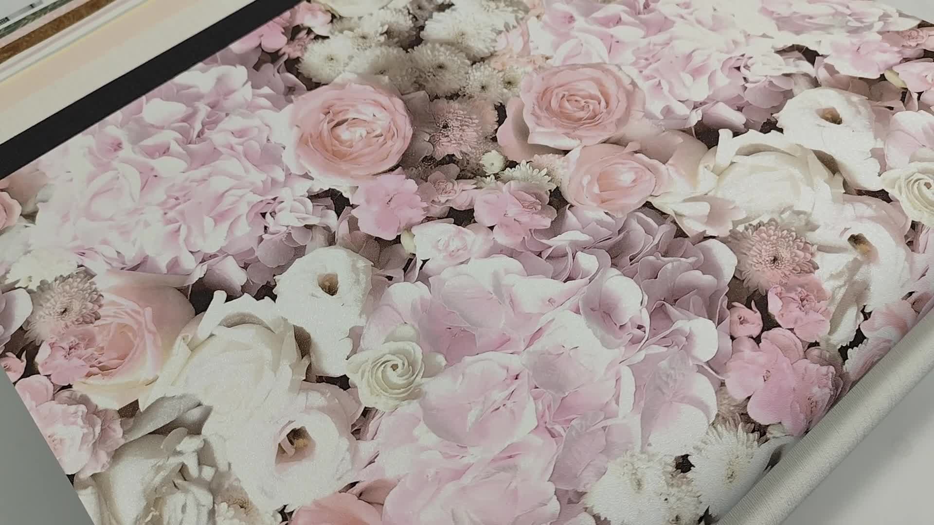 Rózsaszín rózsa mintás vlies design tapéta gyöngyház fénnyel