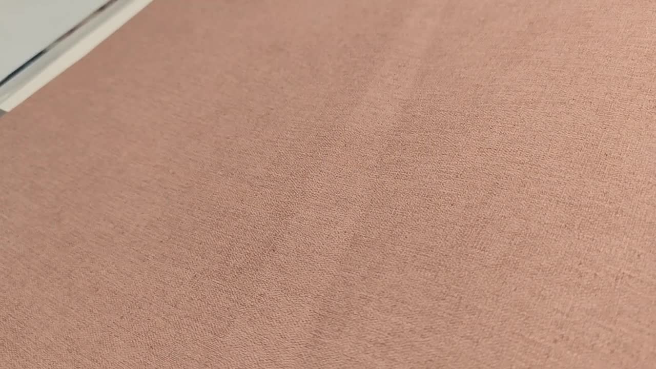 Mályva dekor tapéta textil hatású struktúrával