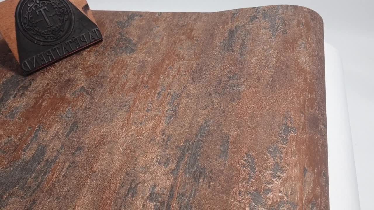 Antik rozsdás hatású vlies tapéta loft enteriőrbe