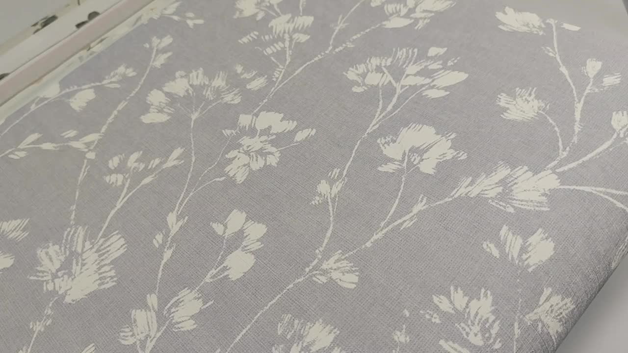 Szürkéskék vintage hangulatú virágmintás tapéta