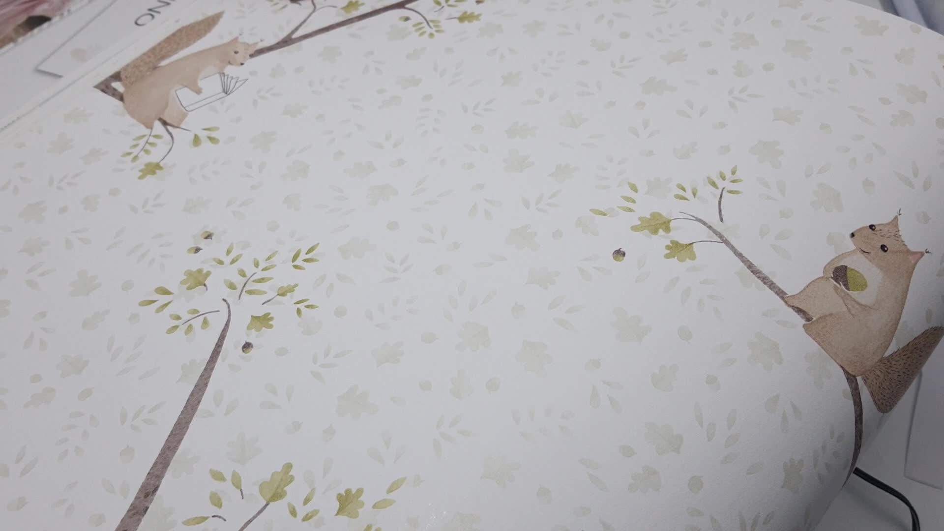 Mókus mintás vlies gyerekszobai design tapéta